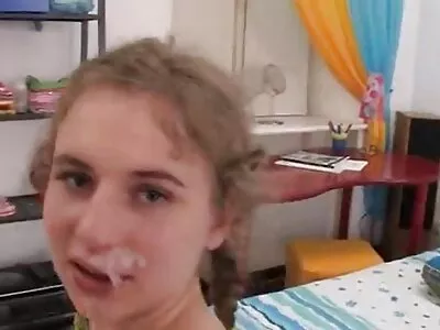 الفاسقة جاهزة ليتم إغرائها من قبل زميل أسود مع زب اكبر مواقع السكس المترجمه كبير
