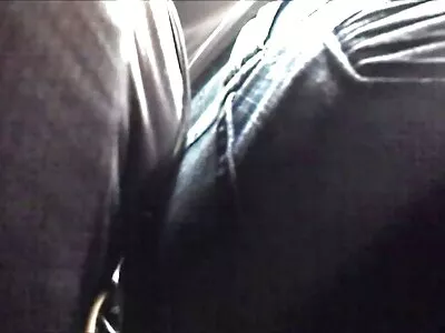 امرأة سمراء جبهة  تحرير مورو الإسلامية تحصل على المتعة الجنسية من الرجل في الحمام
