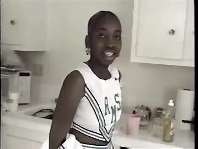 فتاة تقفز مواقع سكس امهات فوق الديك الأسود الكبير وتنشر أرجل نحيفة للتسجيل