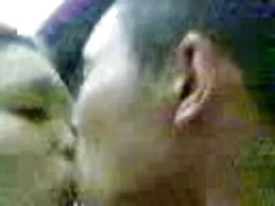 اللسان على غرار بوف وحراثة كس مع مواقع سكس امهات فتاة سمراء لطيف