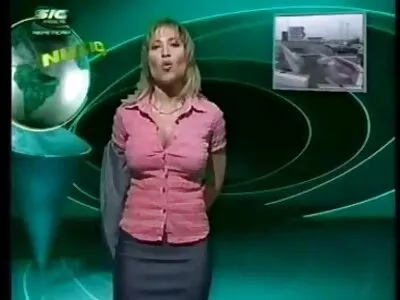 امرأة غير موقع سكس محارم مترجم عادية تعبد زوجها وتسلم نفسها له بحرية.
