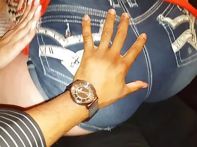 امرأة سمراء جبهة مورو ركوب الخيل fuckstick للحبيب في مواقع سكس انمي مترجم غرفة المعيشة المظلمة