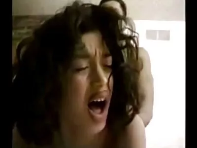 حفلة عطلة مشبع بالبخار مع السيدات اللواتي يحتجن إلى  أنف كبيرة