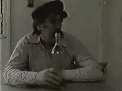 عشيق جر إلى ممارسة الجنس افضل موقع سكس مترجم مع شقراء GF وزوجة أبيها