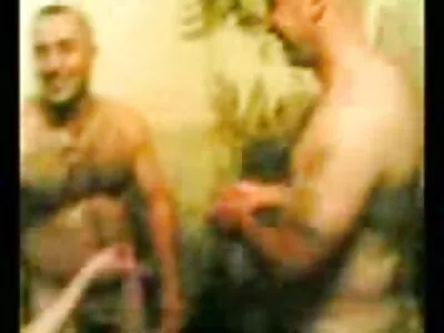 الرجل الأسود لديه مترجم كتابه xnxx قطعة ضخمة من الديك جاهزة لهذا الهدوء