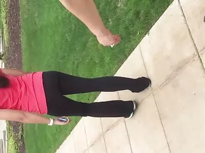 تنتهي مواقع جنس مترجمه جليسة الأطفال من عملها طوال اليوم وتأخذ الديك إلى بوسها
