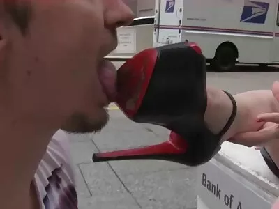 يتم قصف فاتنة الساخنة في مثير الأحذية السوداء في غرفة النوم مواقع سكس hd مترجم