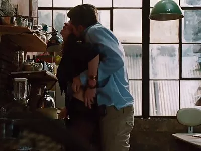 تحصل مارس الجنس الغراب الشعر فتاة في سن المراهقة في هذه موقع سكس عالمي مترجم الدورة عالية الدقة