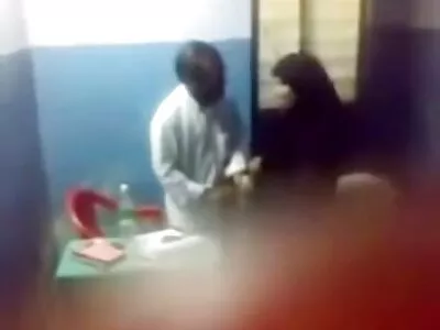 المثير مفلس يخلع ملابسه اسماء مواقع سكس مترجمة صديقته ويبدأ اللحس
